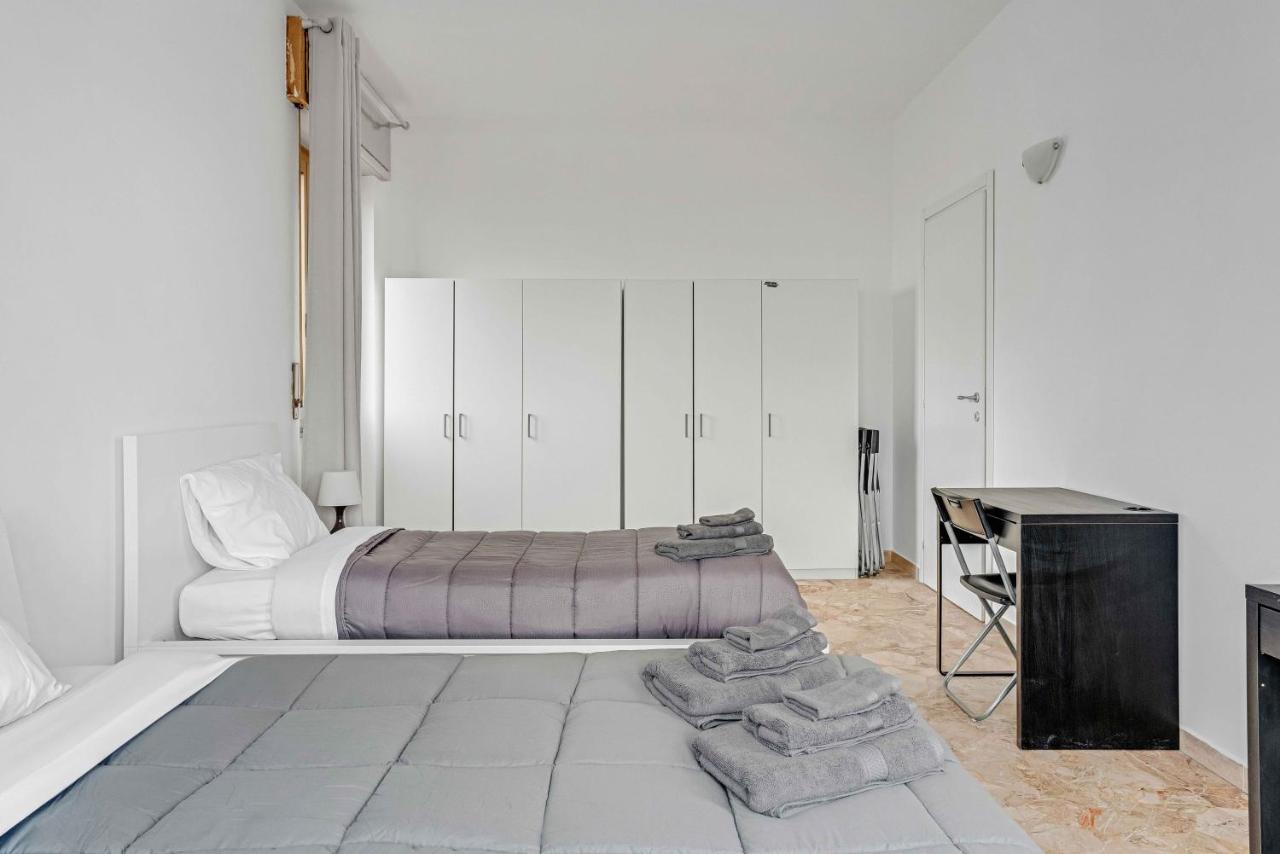 Cav9 - Large Apartment With Panoramic View - Milan Luaran gambar
